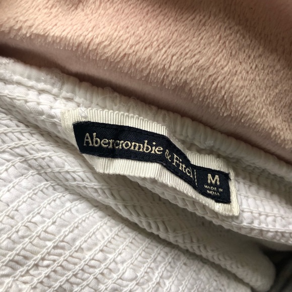 ☆ Abercrombie & Fitch tank top ☆ - Picture 4 of 4